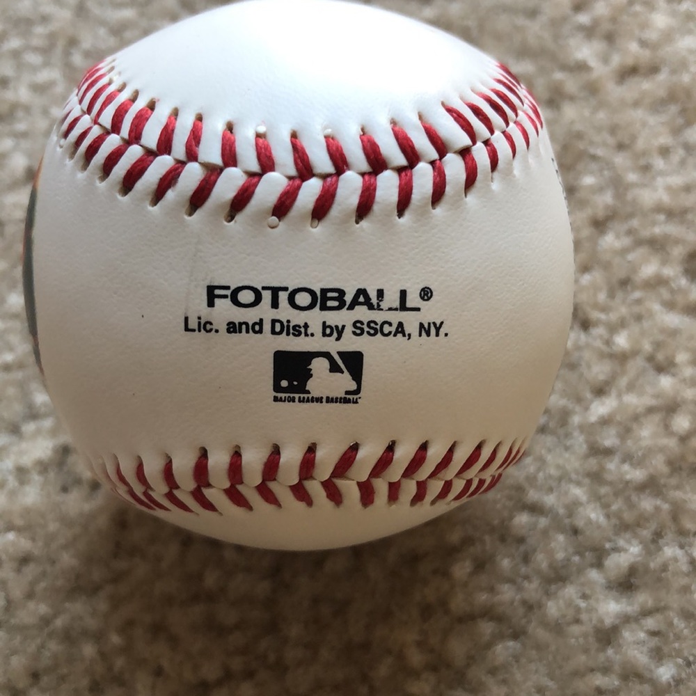 Cal Ripken Jr. Ironman Commemorative Photo Ball - Picture 3 of 7
